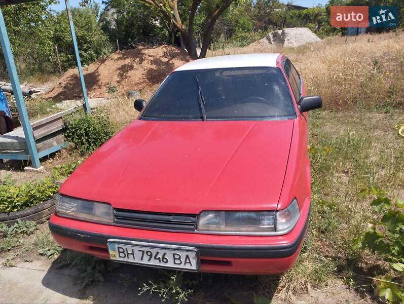 Хетчбек Mazda 626 1988 в Одесі
