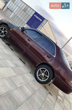 Седан Mazda 626 1993 в 