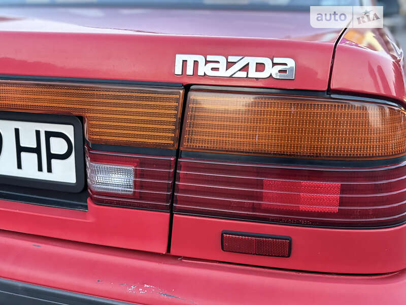 Купе Mazda 626 1988 в Черкасах