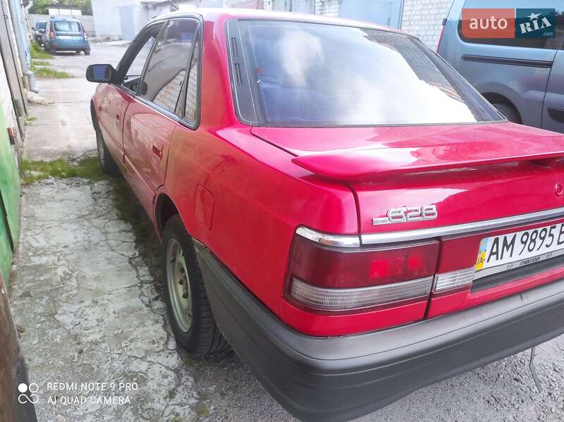 Седан Mazda 626 1991 в Житомирі