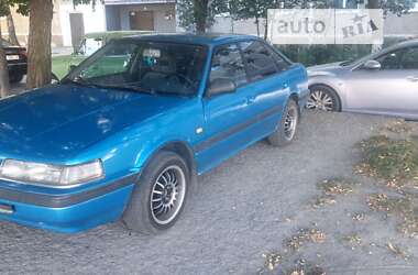 Хетчбек Mazda 626 1989 в Вараші