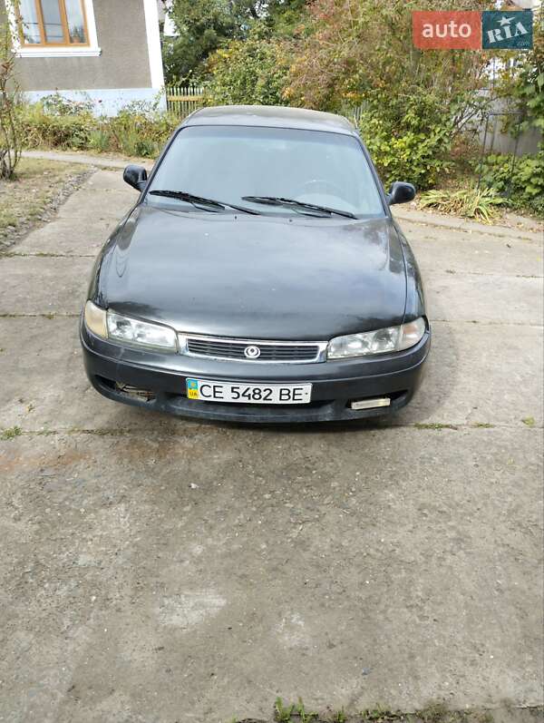 Седан Mazda 626 1994 в Хотині