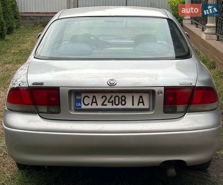 Седан Mazda 626 1996 в Городище
