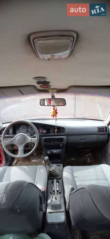 Седан Mazda 626 1990 в Херсоні