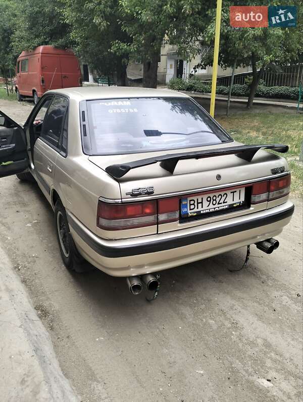 Седан Mazda 626 1989 в Біляївці
