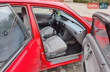 Седан Mazda 626 1992 в 