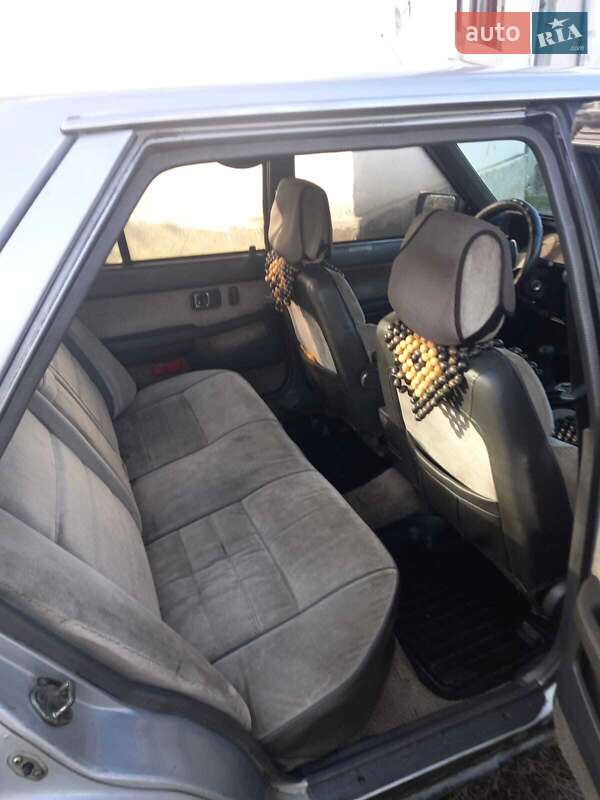 Седан Mazda 626 1987 в Неполоковцах фото 3 Седан Mazda 626 1987 в Неполоковцах