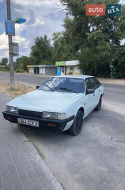 Хетчбек Mazda 626 1985 в Каневі