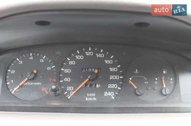 Хетчбек Mazda 626 1993 в Черкасах