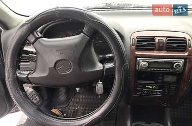 Седан Mazda 626 1998 в Києві