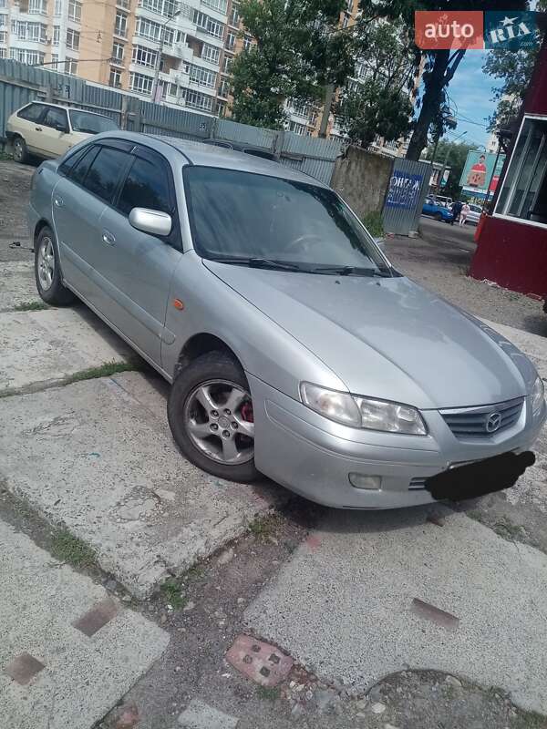 Хэтчбек Mazda 626 2001 в Львове