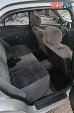 Седан Mazda 626 1998 в Днепре