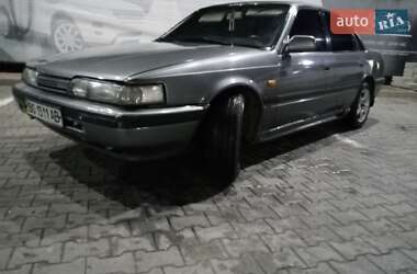 Седан Mazda 626 1990 в Чернівцях