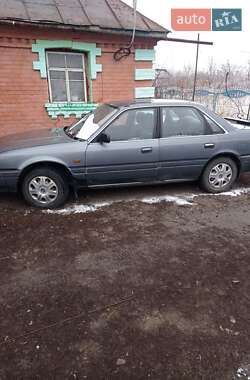 Седан Mazda 626 1989 в Хмільнику