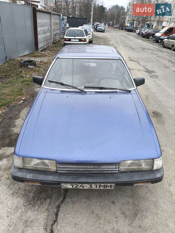 Хетчбек Mazda 626 1987 в Києві