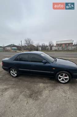 Седан Mazda 626 1998 в Чугуеве