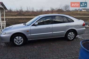 Хэтчбек Mazda 626 2000 в 