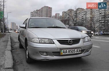 Хэтчбек Mazda 626 2000 в 