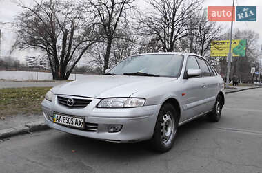 Хэтчбек Mazda 626 2000 в 