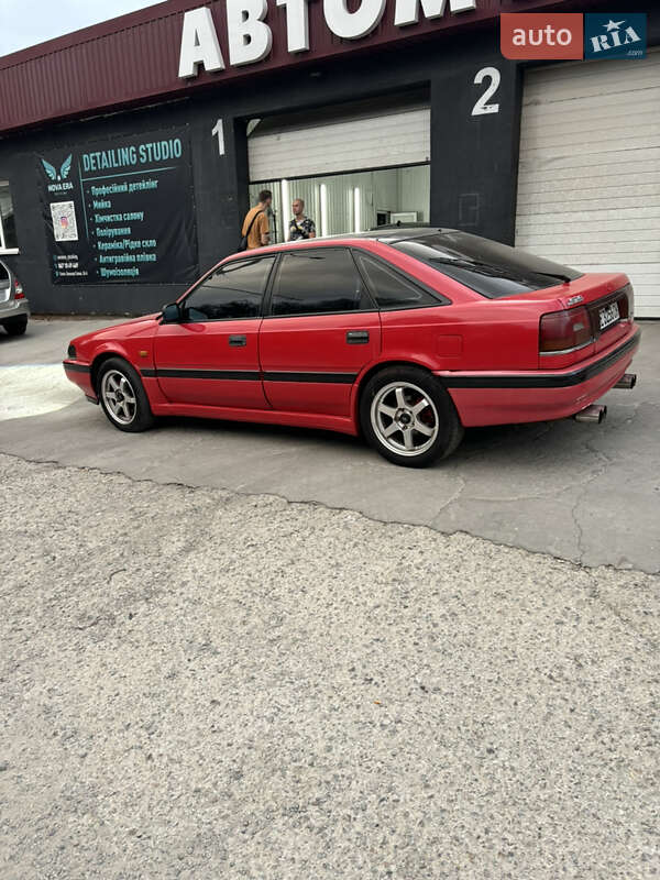 Хэтчбек Mazda 626 1989 в Днепре