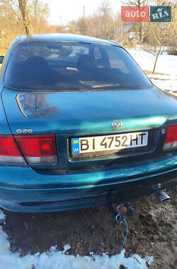 Седан Mazda 626 1993 в 