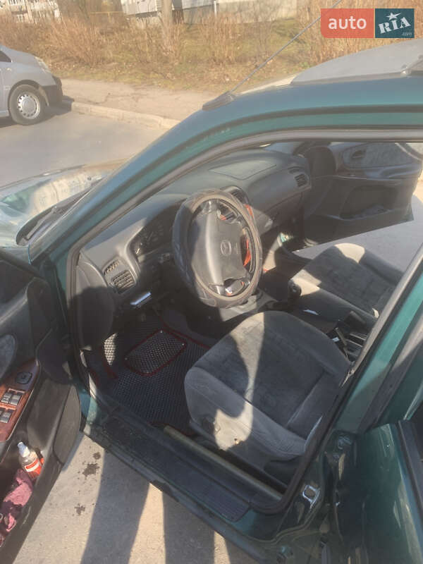 Универсал Mazda 626 2000 в Дрогобыче