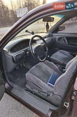 Седан Mazda 626 1996 в 