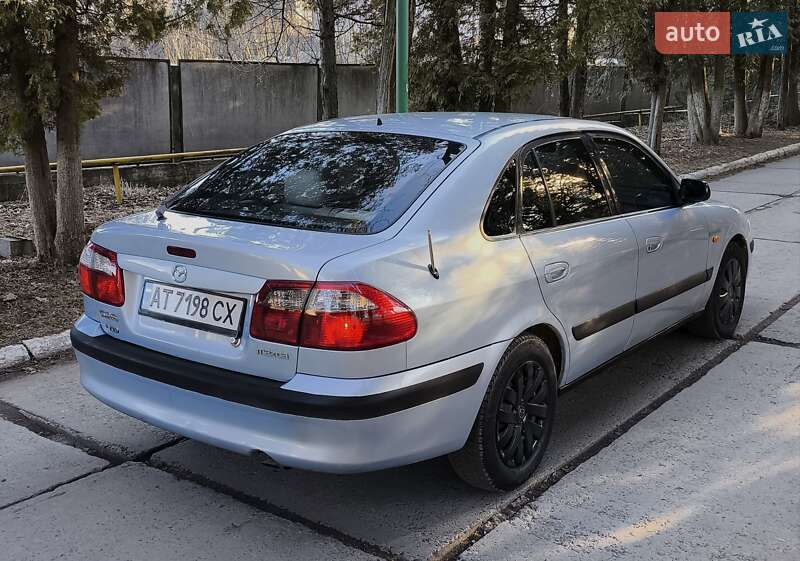 Хетчбек Mazda 626 2000 в Надвірній