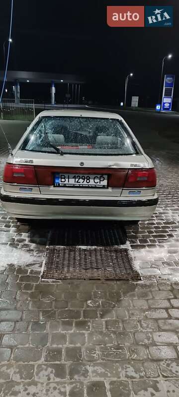 Хетчбек Mazda 626 1987 в Кременчуці