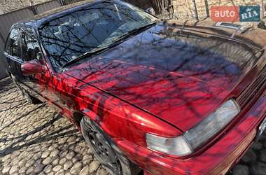 Хэтчбек Mazda 626 1990 в 