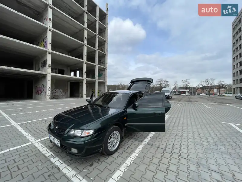Хэтчбек Mazda 626 1997 в 