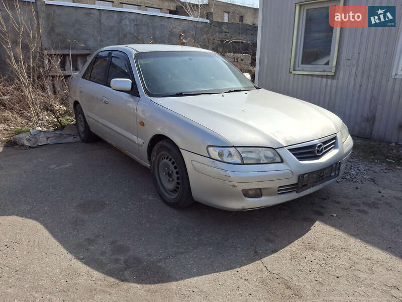 Седан Mazda 626 2001 в 