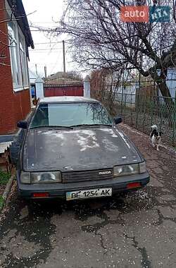 Седан Mazda 626 1986 в 
