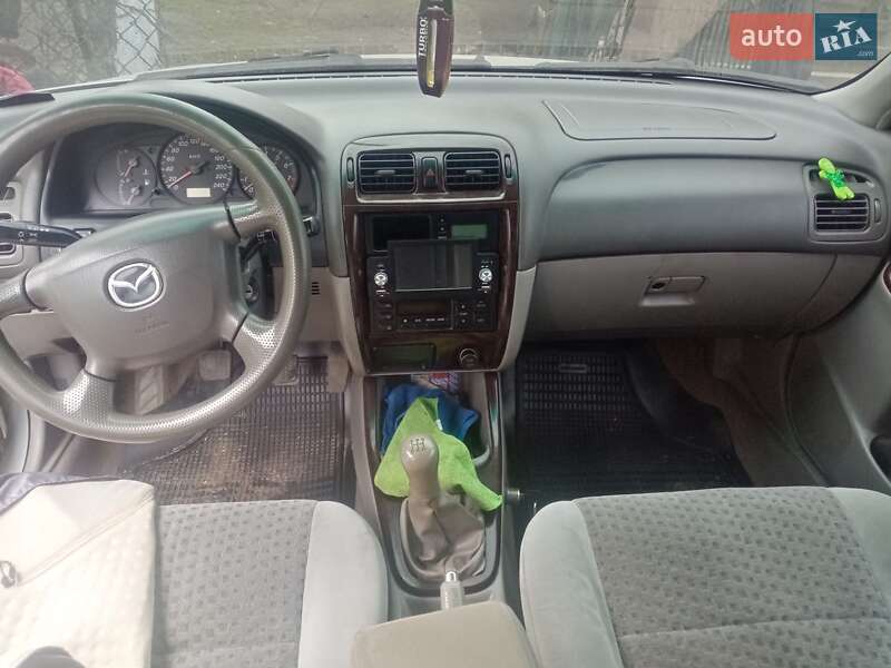 Хэтчбек Mazda 626 2001 в Львове