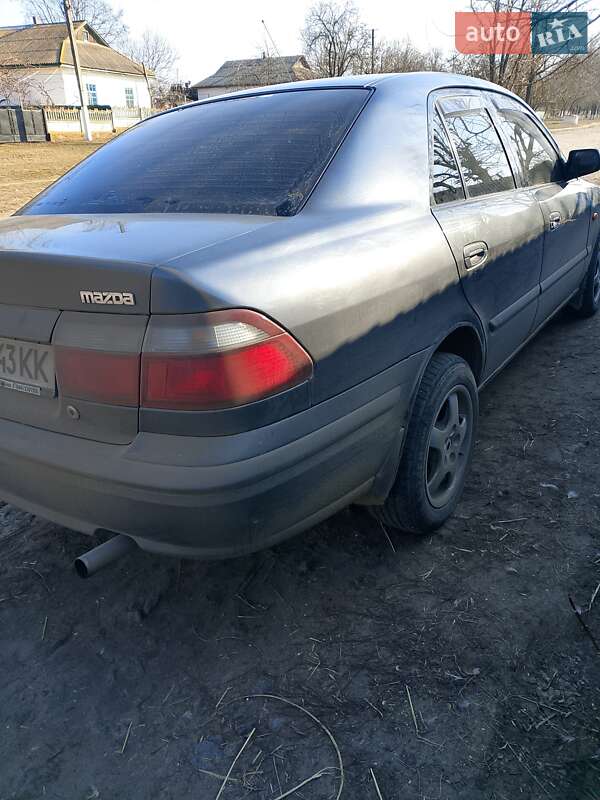Седан Mazda 626 1997 в Теплику