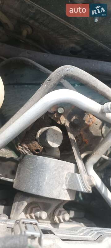 Седан Mazda 626 1998 в Львові