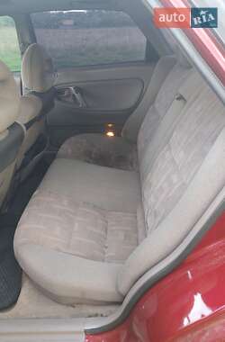 Хэтчбек Mazda 626 1991 в 