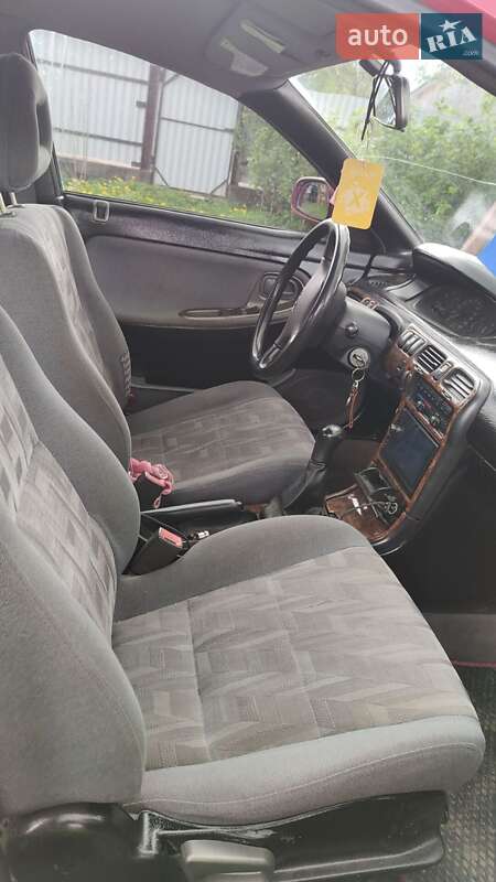 Седан Mazda 626 1994 в Любомле