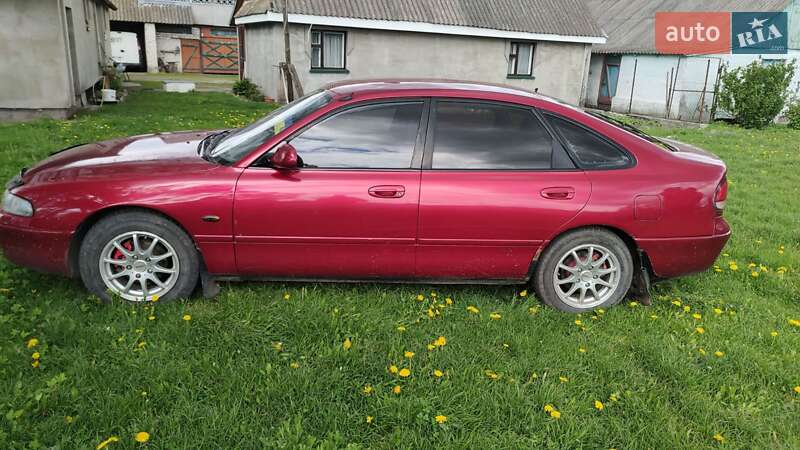 Седан Mazda 626 1994 в Любомле