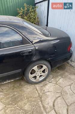 Седан Mazda 626 1999 в 