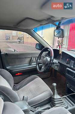 Хетчбек Mazda 626 1992 в 