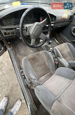 Купе Mazda 626 1989 в 