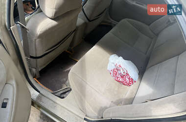 Седан Mazda 626 1999 в 