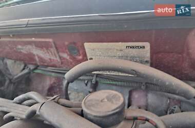Хэтчбек Mazda 626 1995 в 