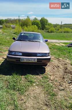 Хэтчбек Mazda 626 1990 в Новгород-Северском