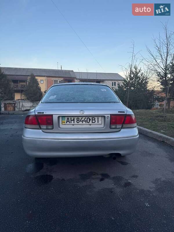 Седан Mazda 626 1997 в Виннице