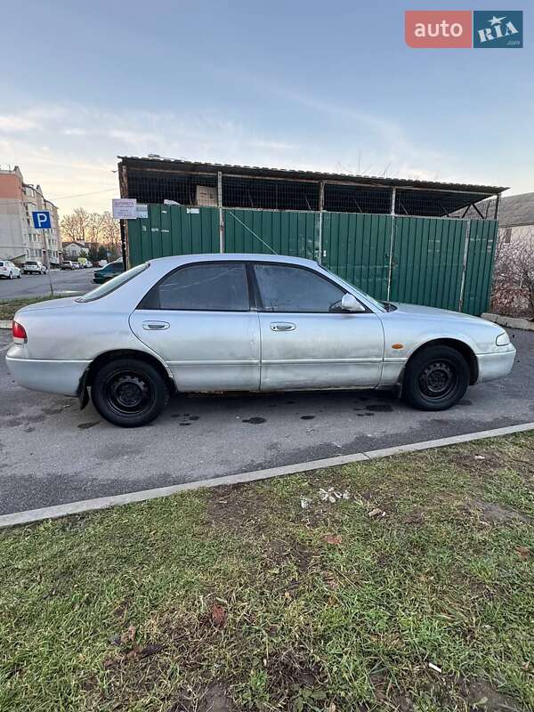 Седан Mazda 626 1997 в Виннице