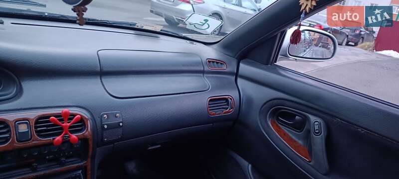 Седан Mazda 626 1997 в Виннице
