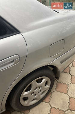 Седан Mazda 626 1999 в 