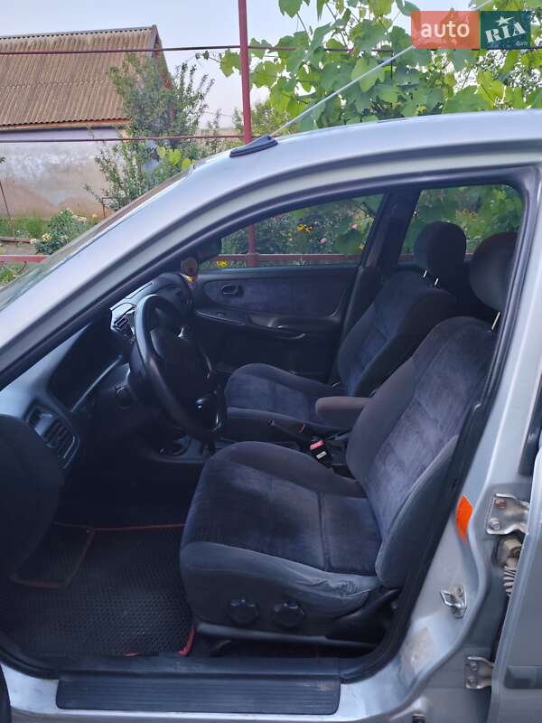 Седан Mazda 626 1998 в Одесі